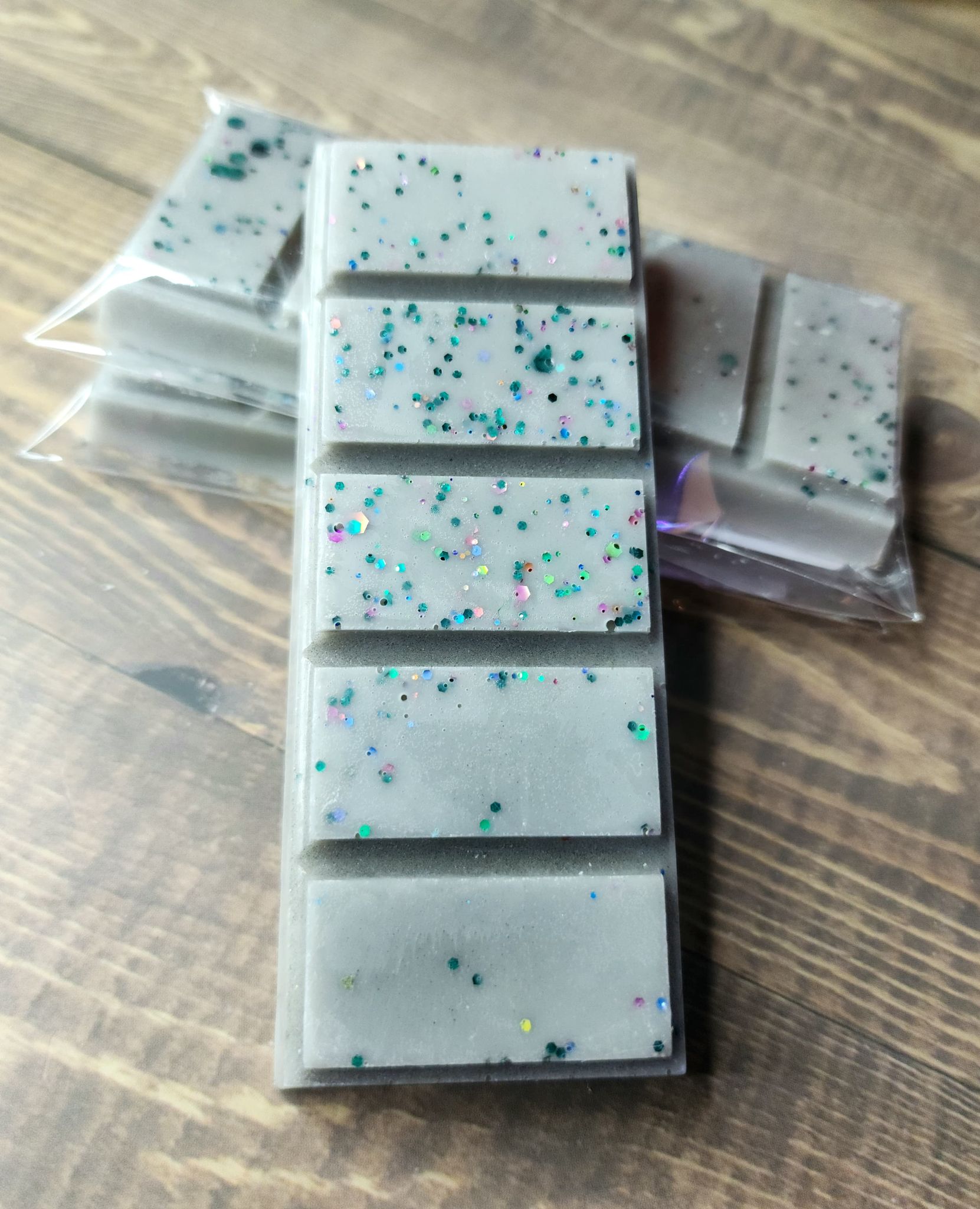 Grey Sweatpants | Wax Melts - Rainy Morning Candles
